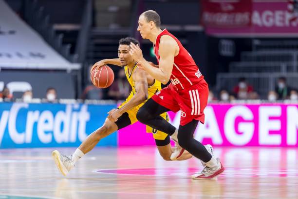 的发展和联 的发展和联