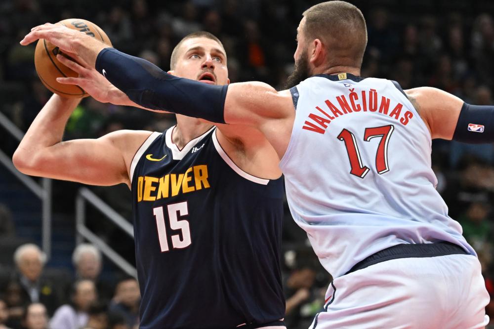 引人注目的 引人注目的