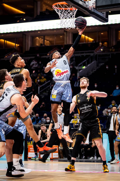 排名第一的 排名第一的