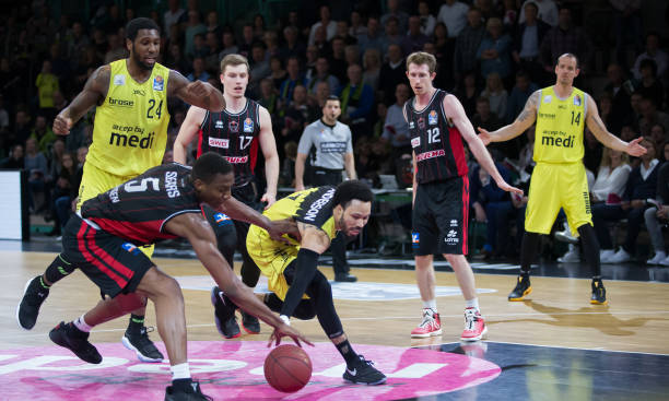 继续发挥重 继续发挥重