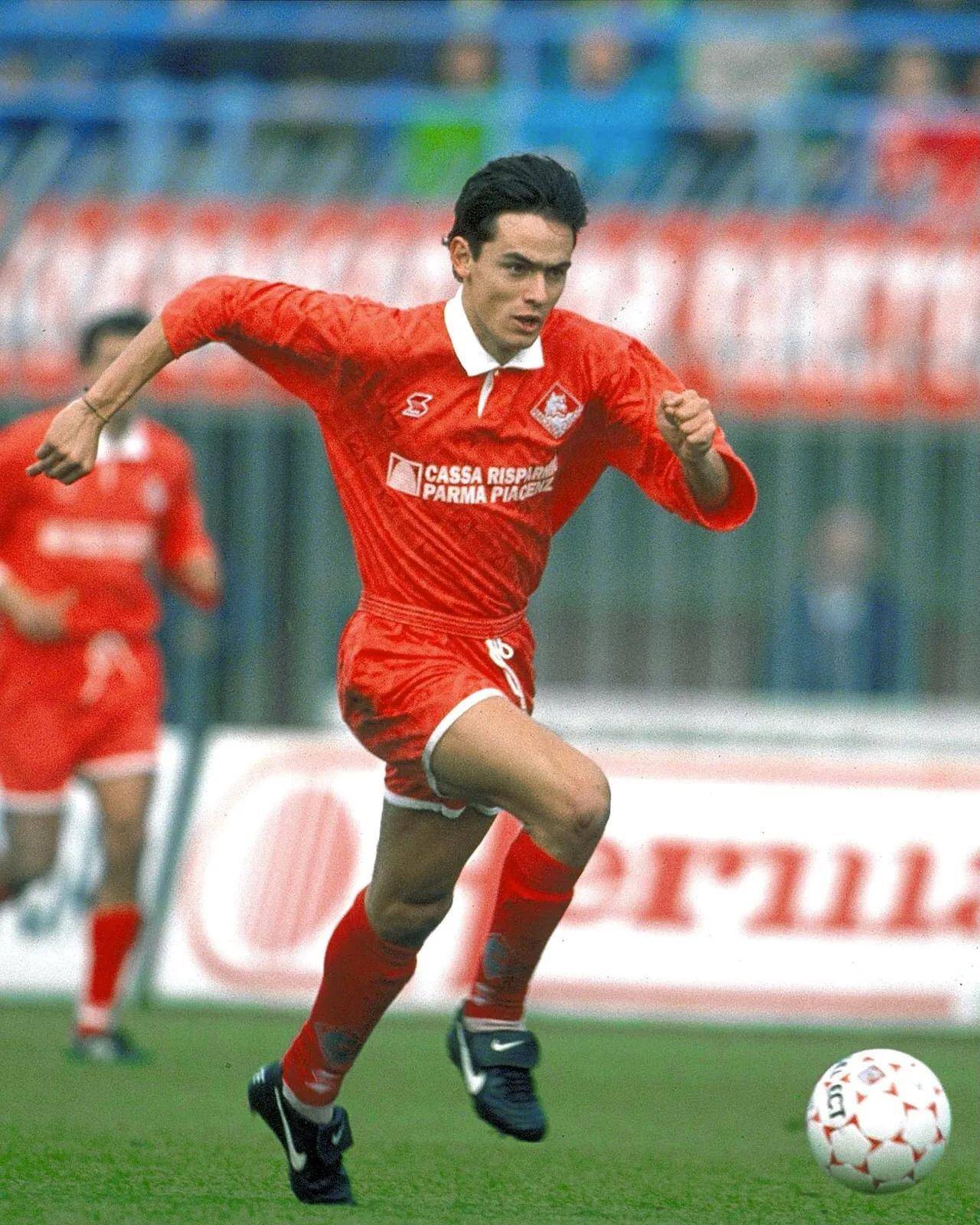 多3场！西蒙斯2年打61场，恩比德58场，有点意思啊.